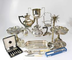 A good quantity of plated items to include a teapot and matching coffee pot, various sauce boats,