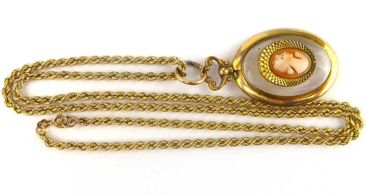 A clear oval necklace pendant in a 9ct gold mount, with a later applied cameo and gold-coloured - Image 4 of 4