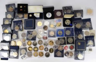 A good collection of mostly British commemorative coins, to include an 'Australia 2001 1 Ounce (999)