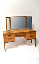 WILLIAM LAWRENCE; a 1960s/70s dressing table with triptych mirror, 131 x 138 x 46cm with matching