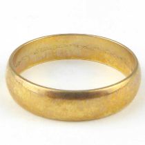 A 9ct gold wedding band, size H, approx. 1.8g.