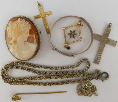 Various items of jewellery to include a silver (800) cameo brooch with border of seed pearls, silver