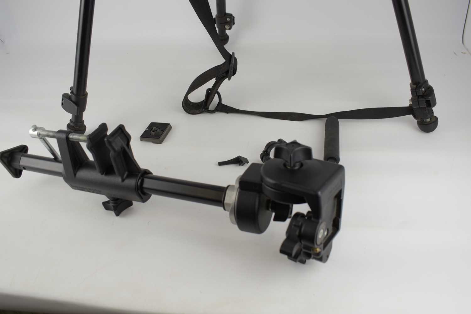 SWAROVSKI OPTIK; a professional tripod and head assembly for spotting scope and cameras, with - Image 4 of 5