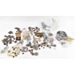 A collection of sundry coinage including Britain's first decimal coins and commemorative coins,