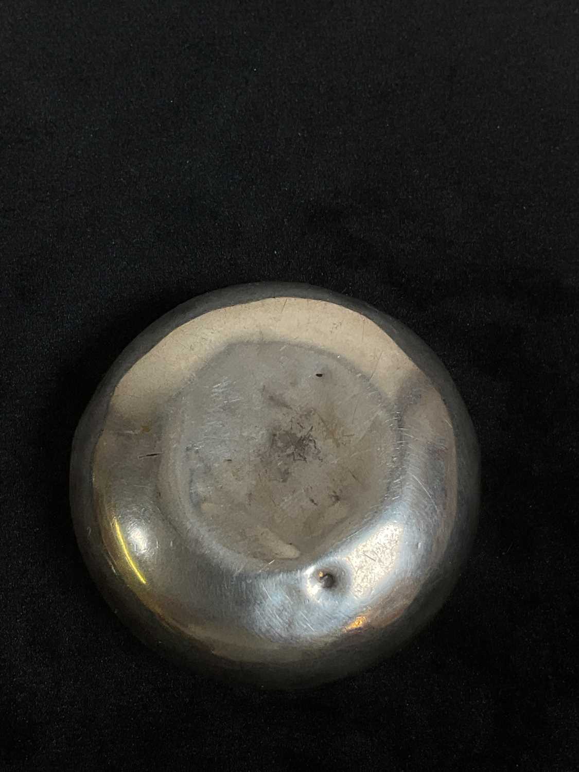 A small Continental white metal lidded pill box with engraved initials to a shaped cartouche, - Image 6 of 8