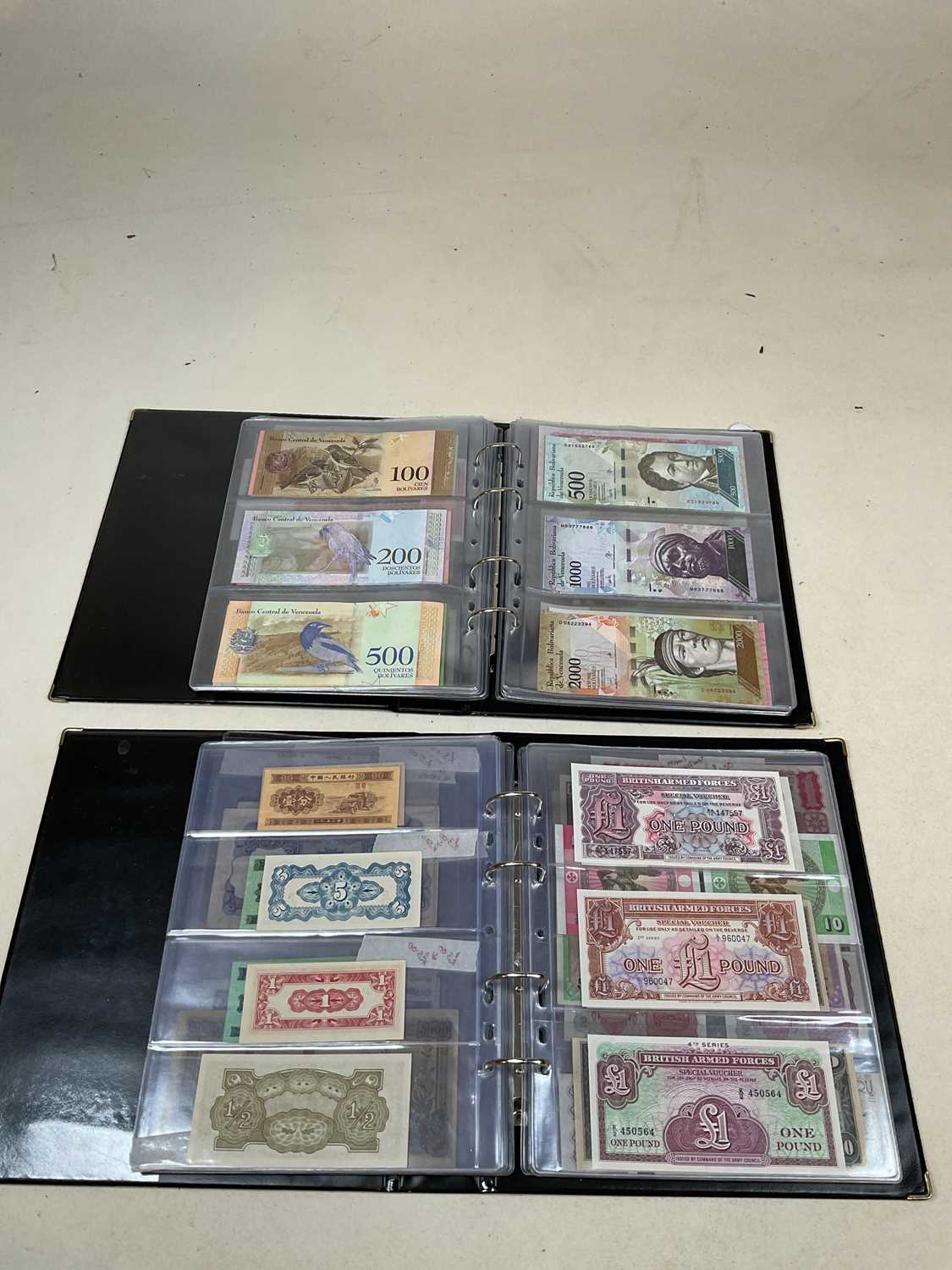 An interesting collection of world bank notes including Yugoslavia, Vietnam, Austria, Burma, - Image 7 of 9