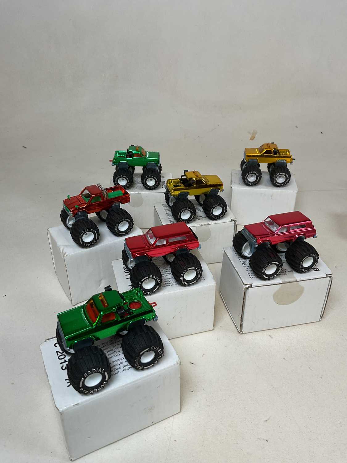 A large collection of model vehicles, all boxed including Lledo, Corgi, Tonka, etc (approx 40). - Image 3 of 7