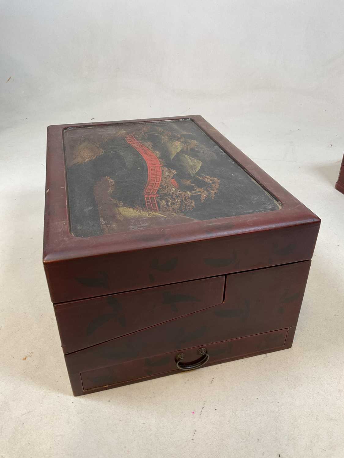 An early 20th century Japanese red lacquered and painted writing slope with hinged interior and - Image 10 of 10