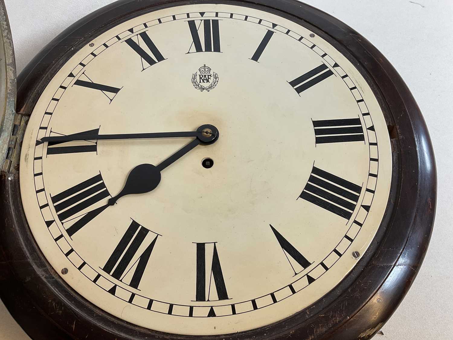 An early 20th century stained mahogany wall clock, the painted dial set with Roman numerals and - Image 3 of 6