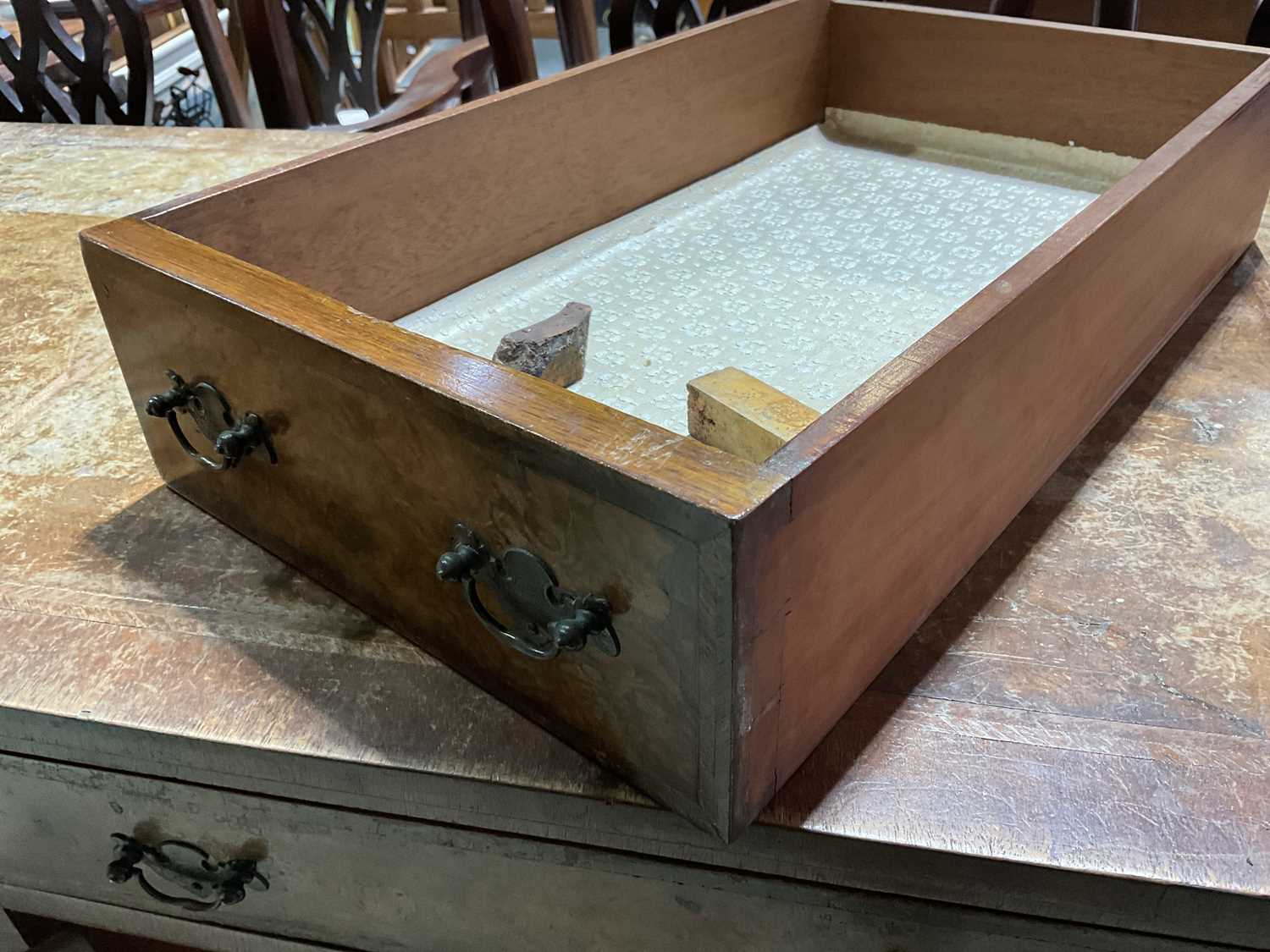 A late 19th/early 20th century burr walnut veneered crossbanded and featherbanded nine drawer - Image 4 of 5