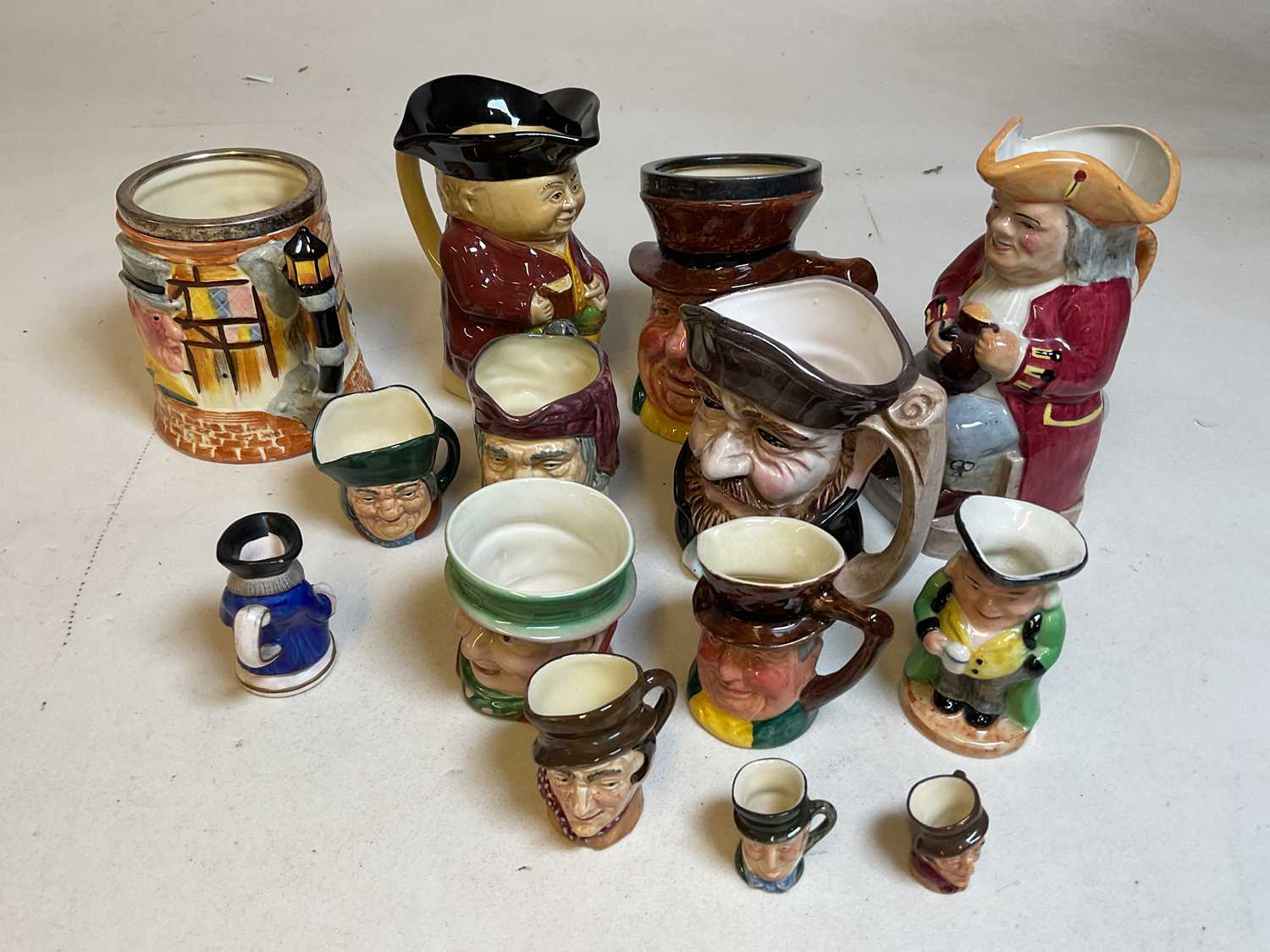 A group of character jugs including Sandland and Royal Doulton. - Image 2 of 3
