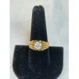 A good 18ct yellow gold diamond solitaire ring, the diamond weighing approx. 2cts in twelve claw