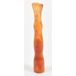 A Chinese agate pipe, length 8.5cm.
