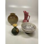 A group of studio pottery to include other ceramics (4)