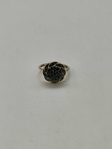 A 10ct yellow gold floral dress ring, size R1/2, approx. 4.5g.