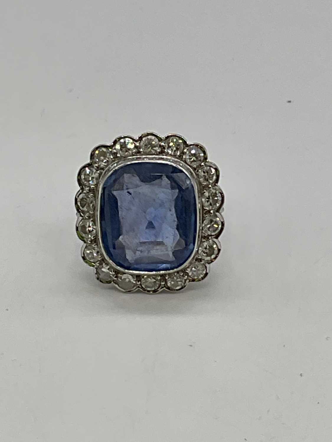 An important French 1920s Art Deco platinum cornflower blue sapphire and diamond ring, the central - Image 2 of 6