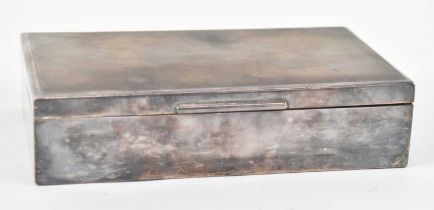 A 925 silver rectangular cigarette box, 17 x 10cm.