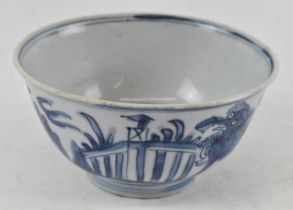 A Chinese Wanli period blue and white porcelain bowl painted in underglaze blue to the interior with