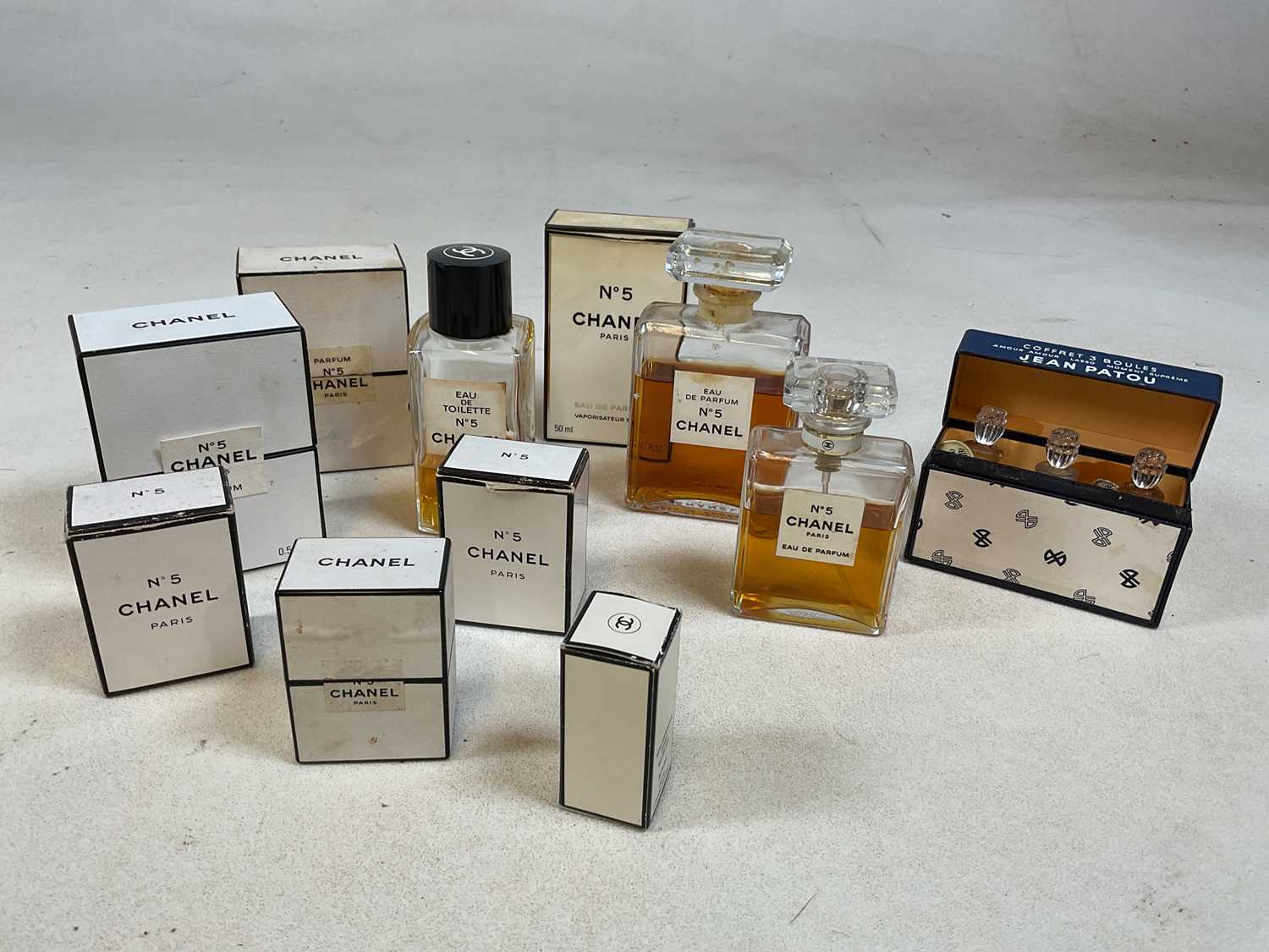 Vintage Chanel No5 perfume and boxes also with a coffret of 3 bottled of Jean Patou