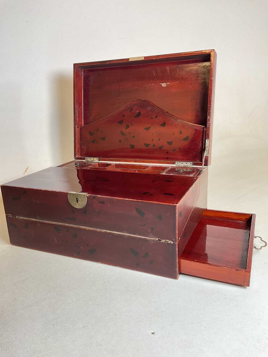 Oriental lacquered box and contents to include compass and vesta etc.Dimensions: W 39.5cm x H 19 - Image 6 of 9