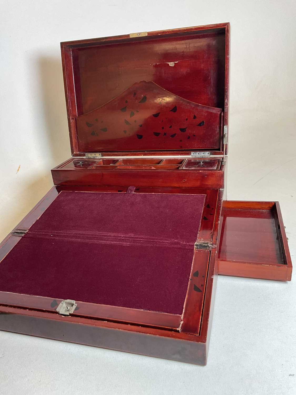 Oriental lacquered box and contents to include compass and vesta etc.Dimensions: W 39.5cm x H 19 - Image 9 of 9
