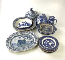 A quantity of various blue and white ceramics to include Delft and Willow pattern, including