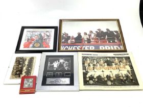 MANCHESTER UNITED; a small collection of ephemera including a VIP book containing various autographs