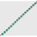Feines Smaragd-Armband