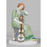 Seltene Jugendstil-Figur "Mädchen mit Gitarre"