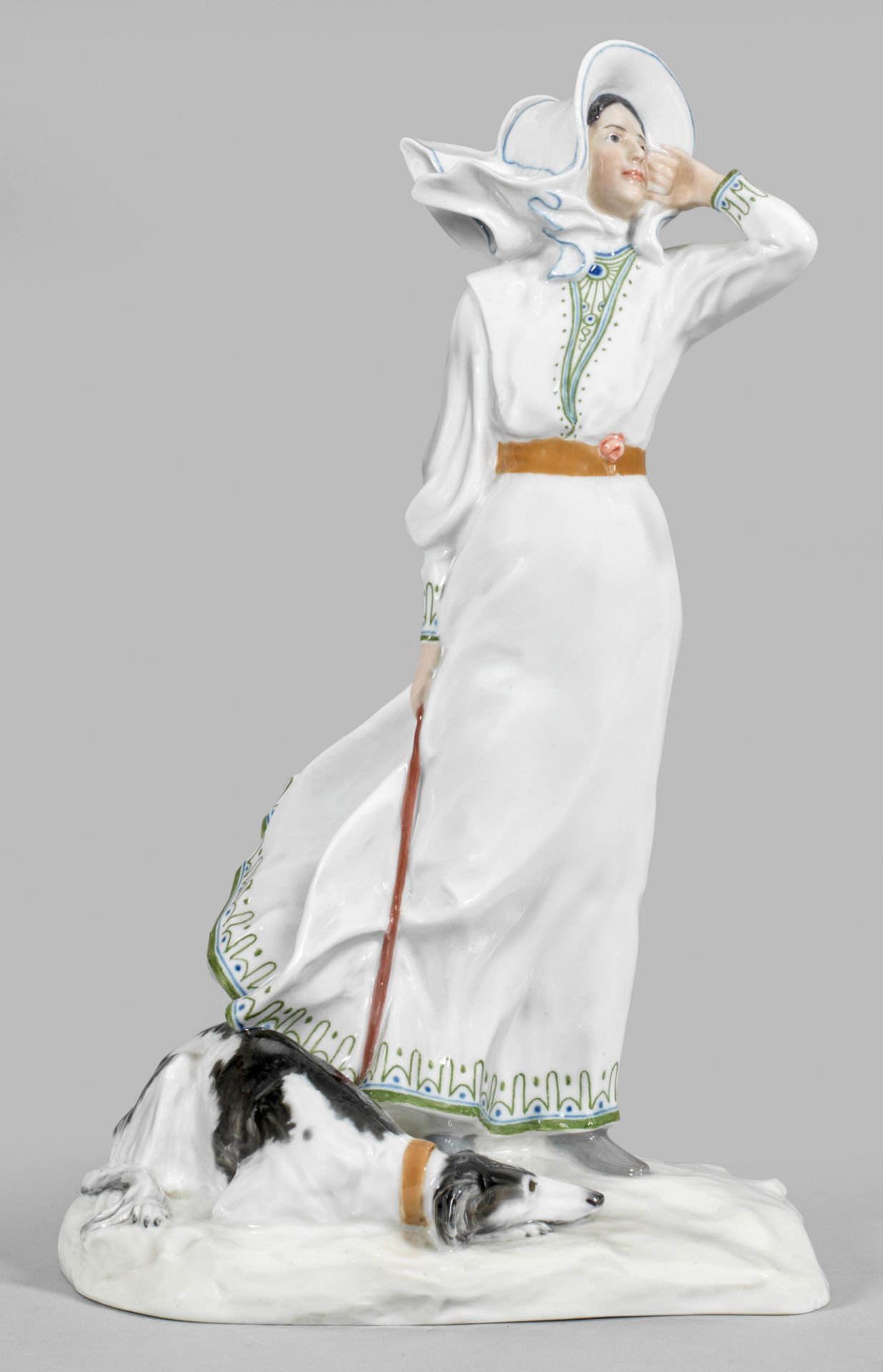 Große Jugendstil-Figur "Dame mit Hund"