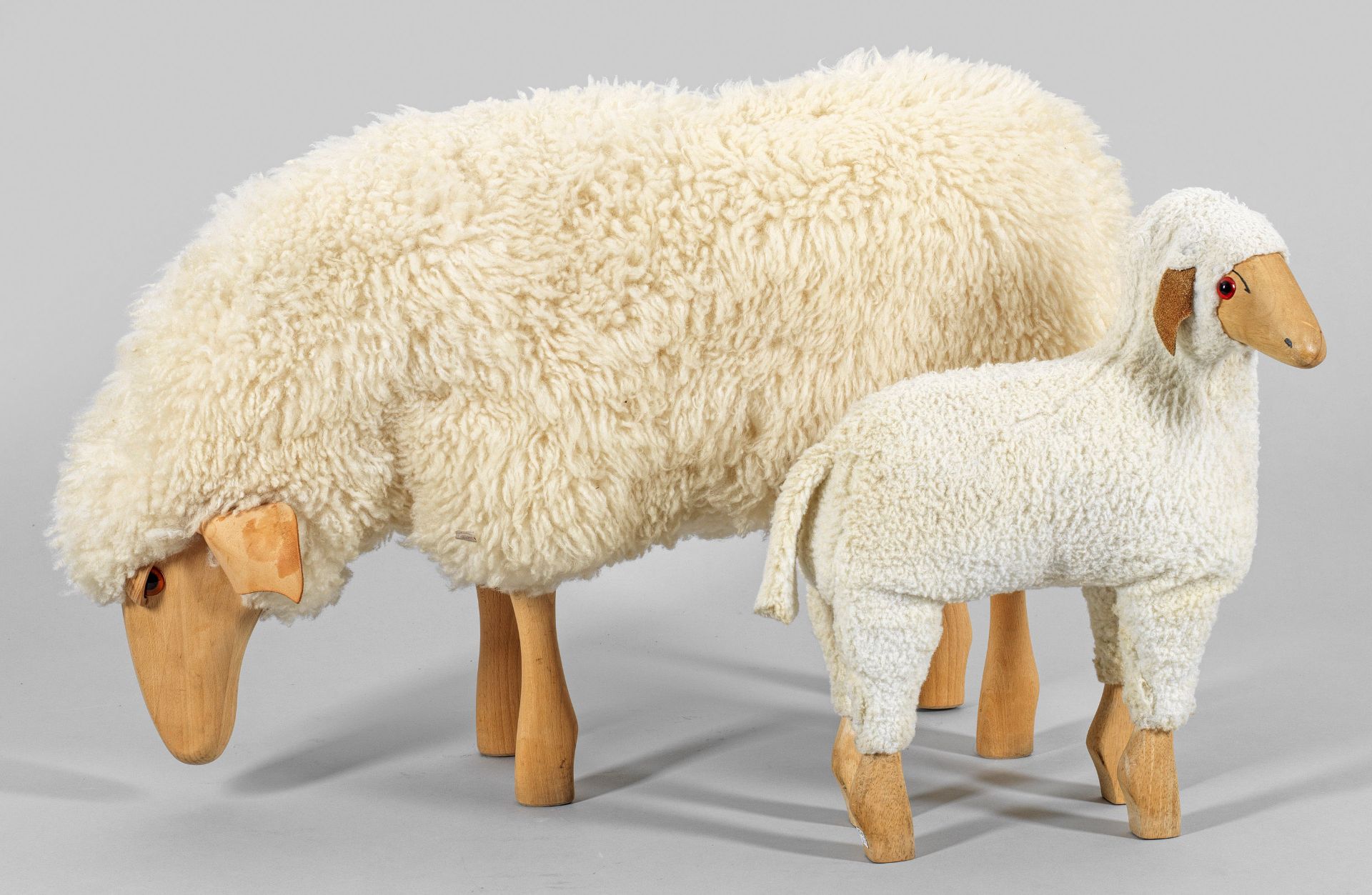 Zwei Schafe von Hanns Peter Krafft