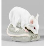 Jugendstil-Tierfigur "Maus auf Felssockel"