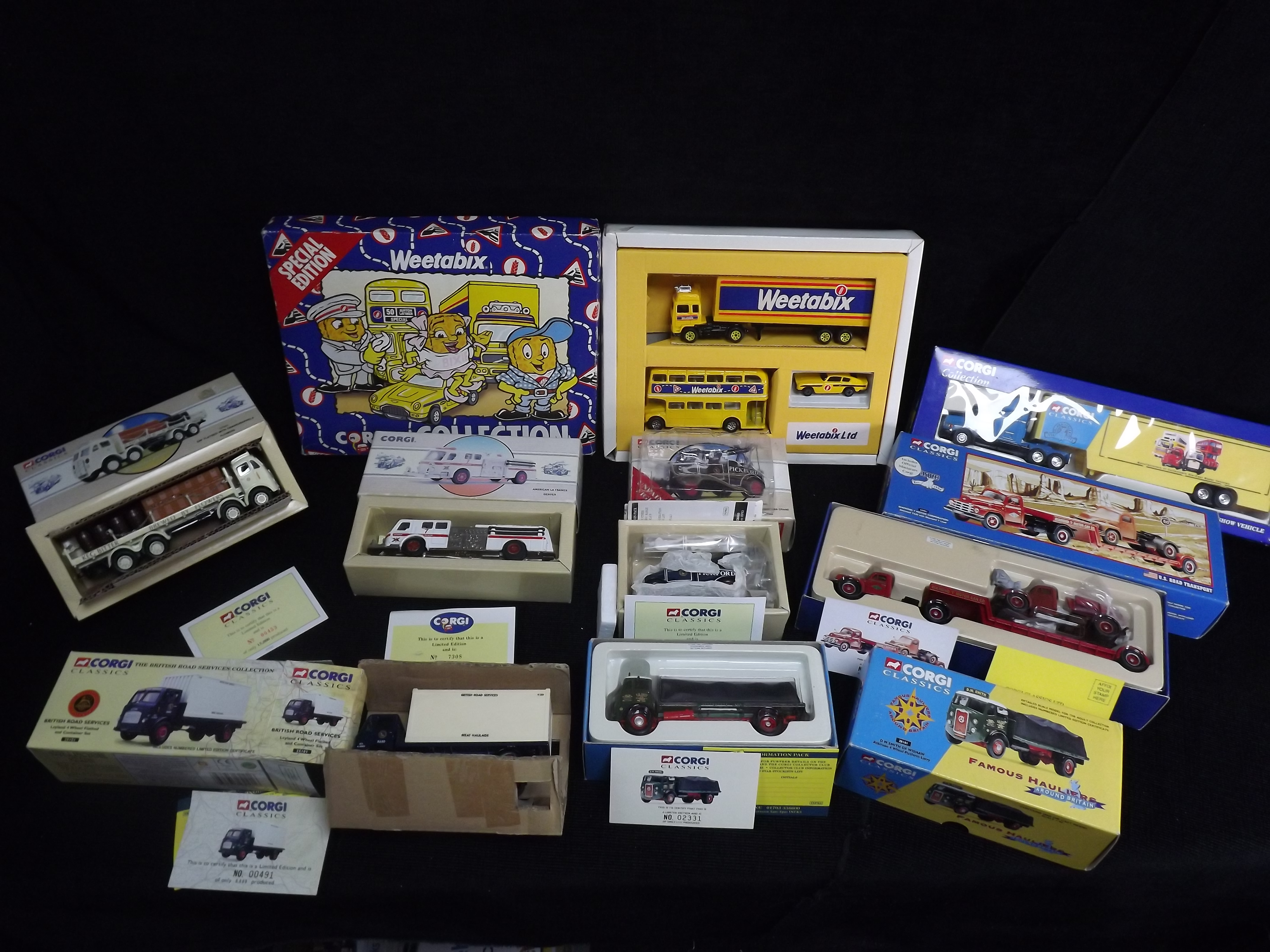 Corgi Commercial Collection. Weetabix Special Addition 1989 Triple Pack, 56001 Mobile Road Show