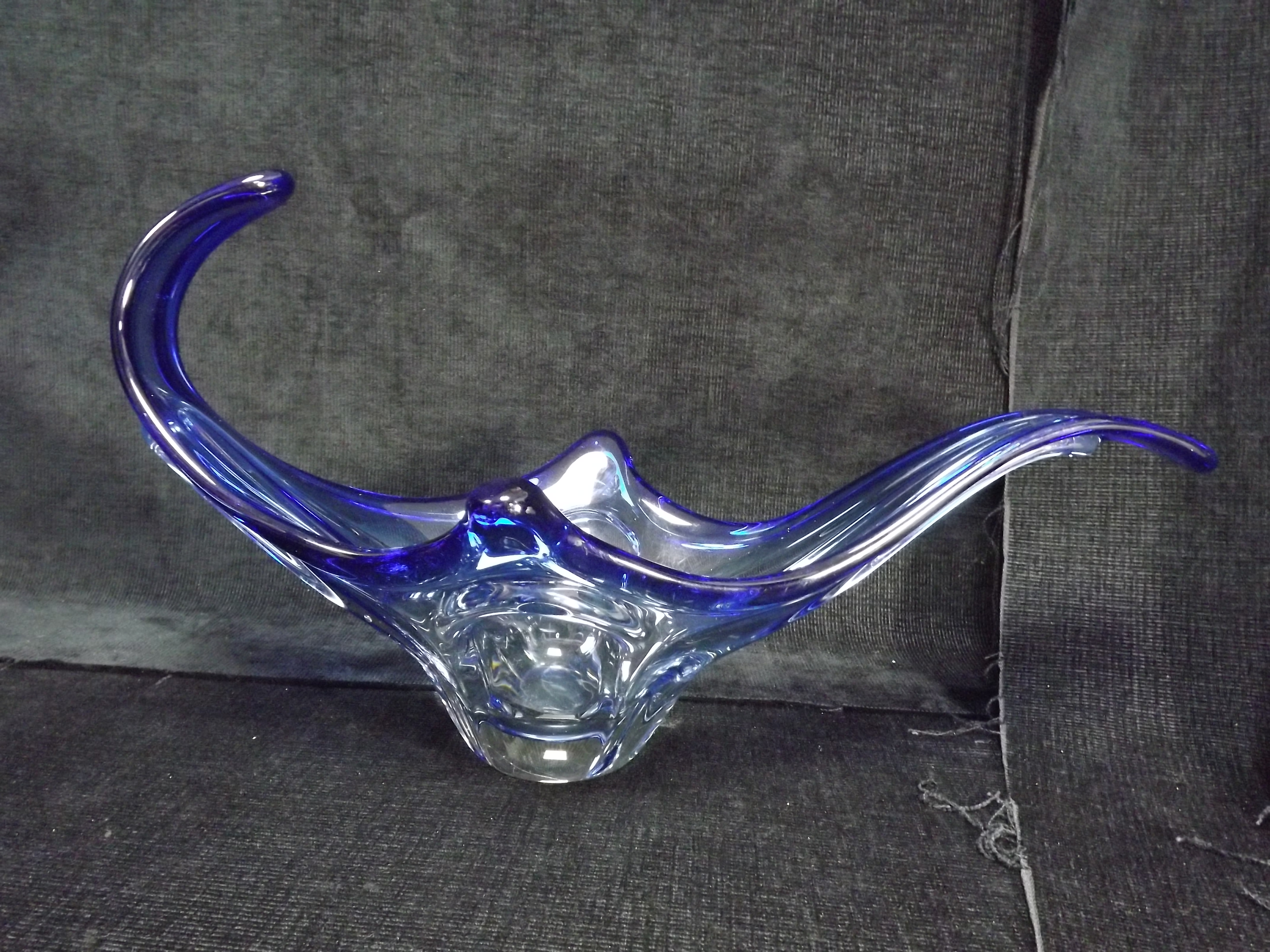 Large Blue Waves Murano style Glass Fruit Bowl or Vase and a Cased Crystal Glass Pot Pourri Jar with - Image 3 of 9