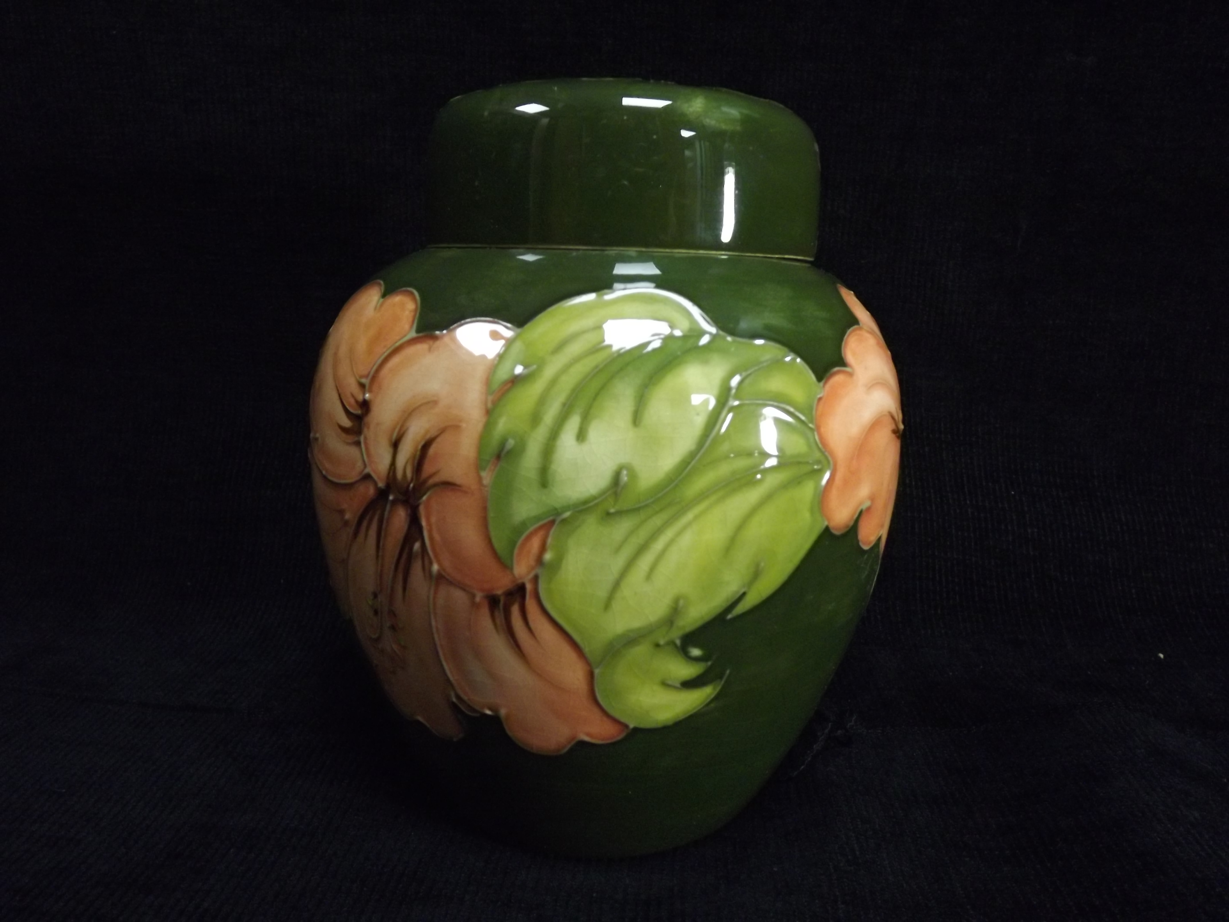 GB William Moorcroft Ginger Jar. 20th Century. Hibiscus Pattern, shape number 769. Decorated with - Image 3 of 8