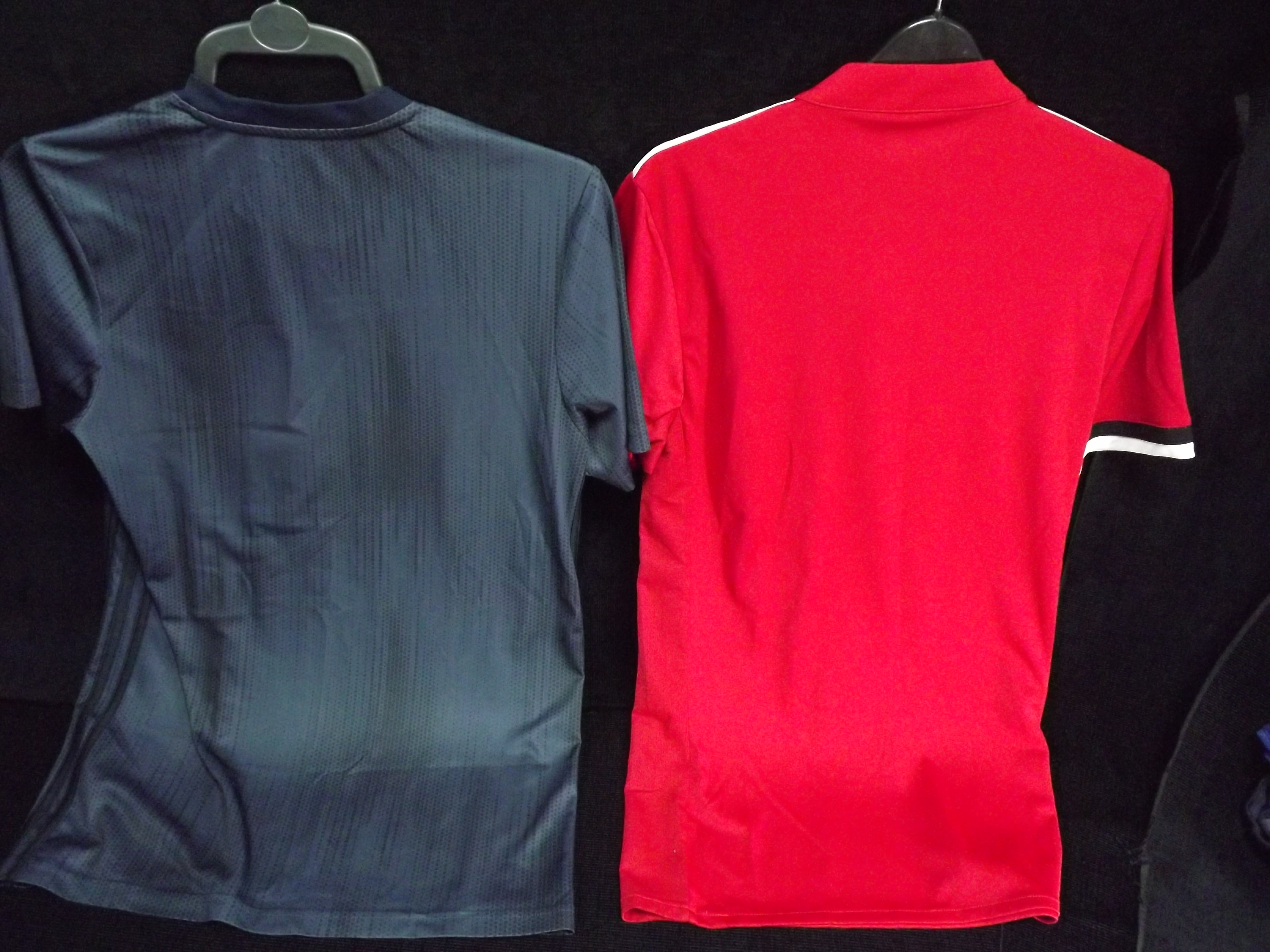 8 x Manchester United Football Shirts. Adidas Chevrolet. No.1 Home Goalkeeper Long Sleeve Shirt in - Image 7 of 9