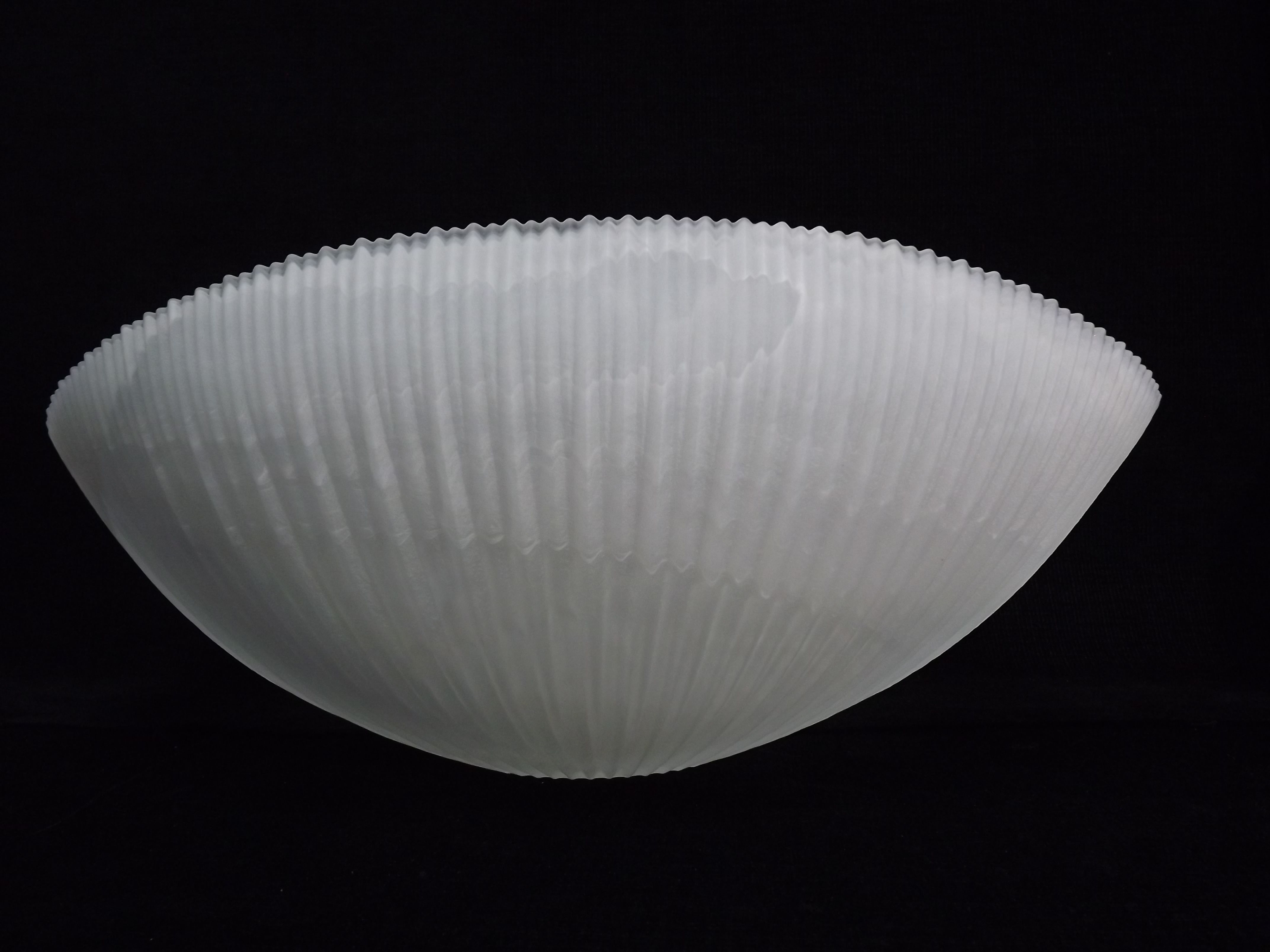 Italy Large Murano White Frosted Glass Shell Bowl. 20th Century. Wispy cloud effect milk glass. - Image 3 of 8