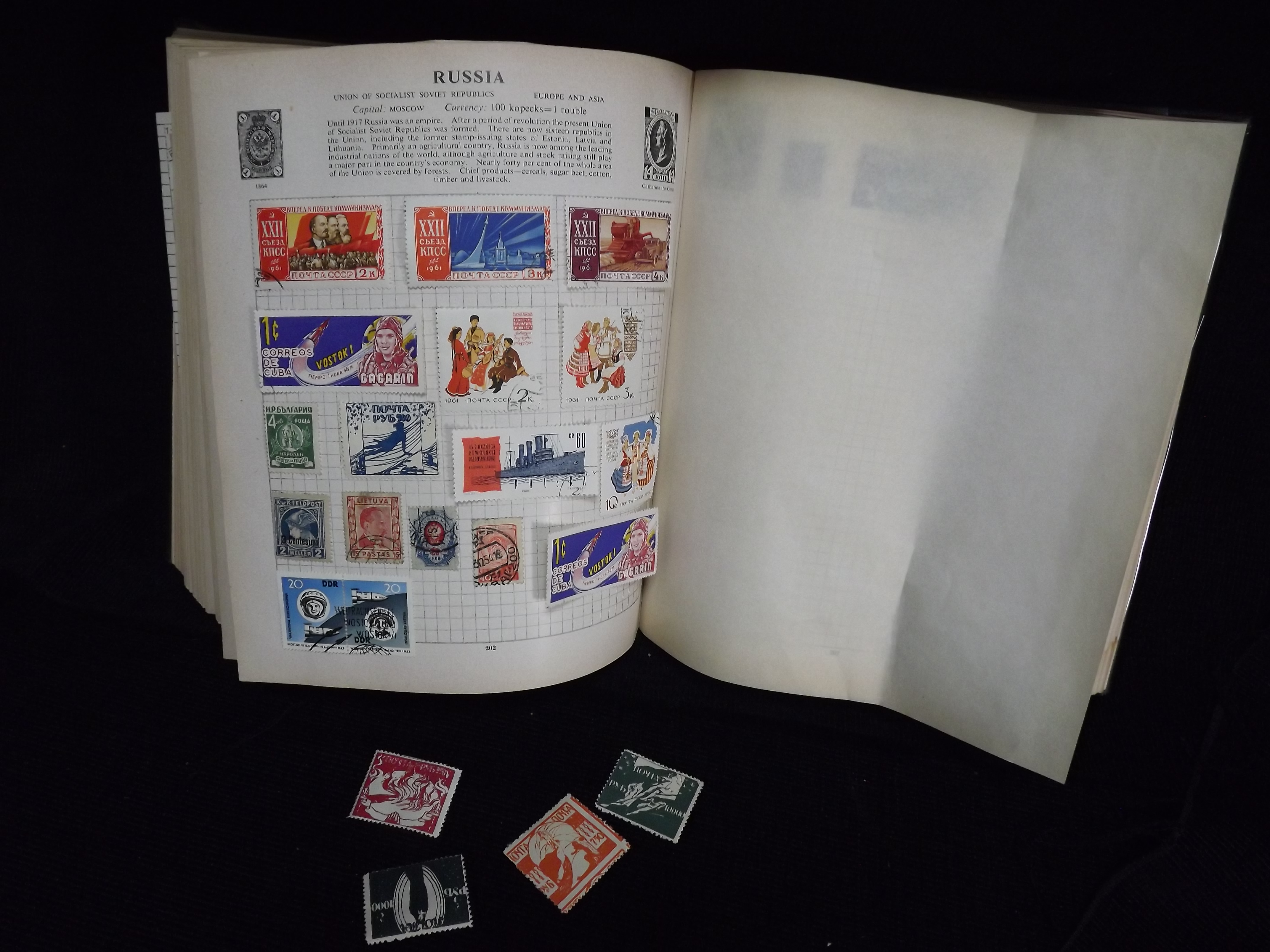 GB & Worldwide Mint & Used Stamp collection with Price Guide and Collector Books. 19th and 20th - Image 84 of 100