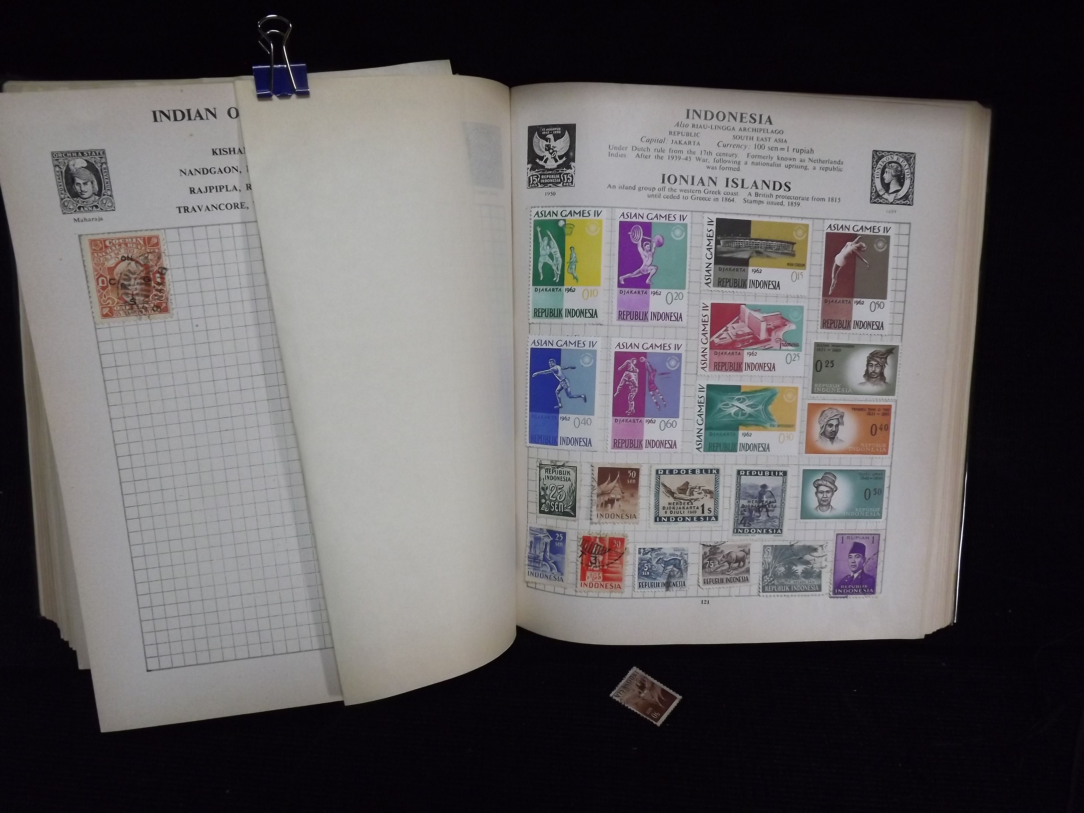 GB & Worldwide Mint & Used Stamp collection with Price Guide and Collector Books. 19th and 20th - Image 59 of 100