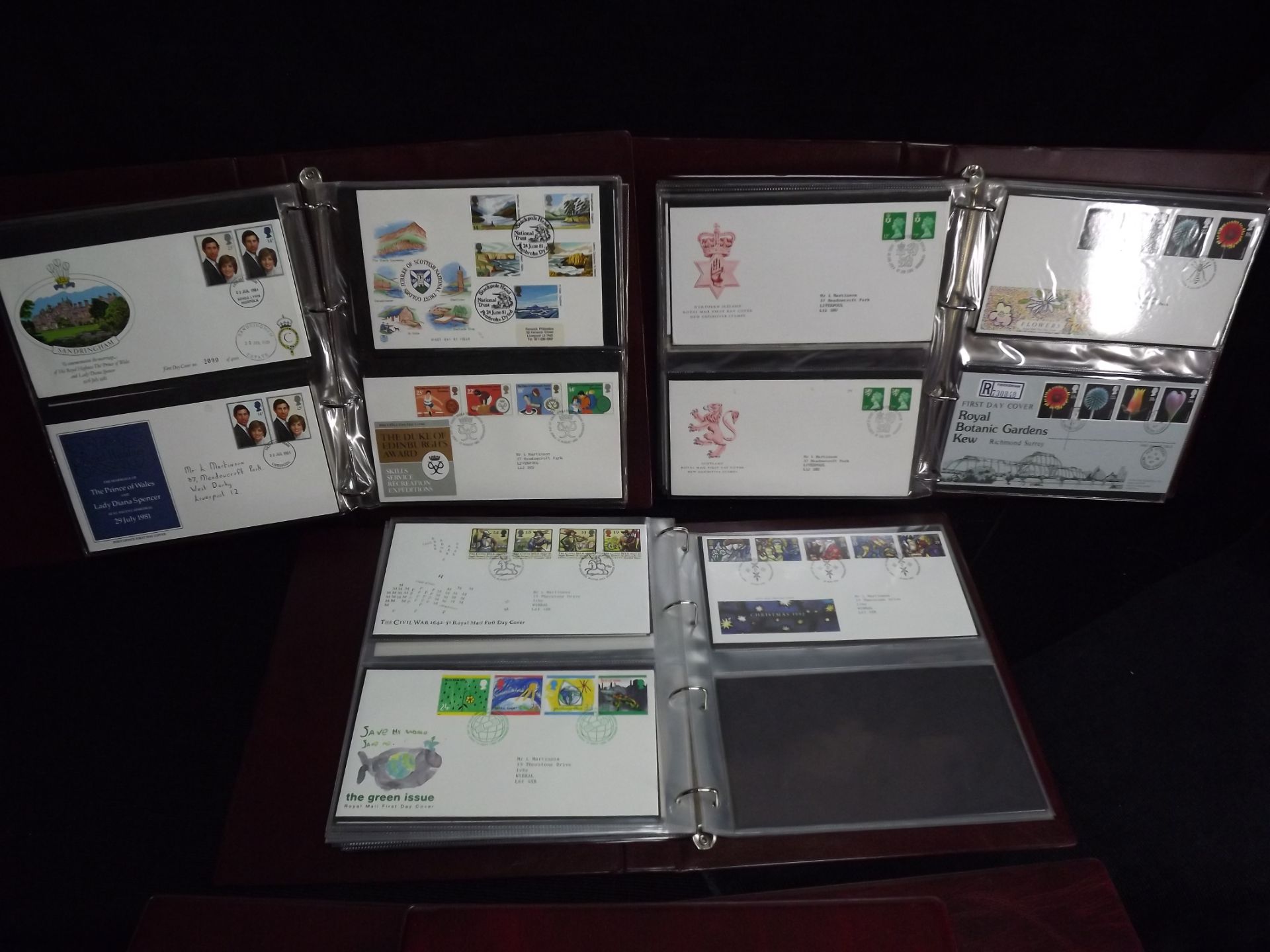 Large Quantity of Great British First Day Covers, Postcards and a few Mint Stamps. 20th century - Image 22 of 32