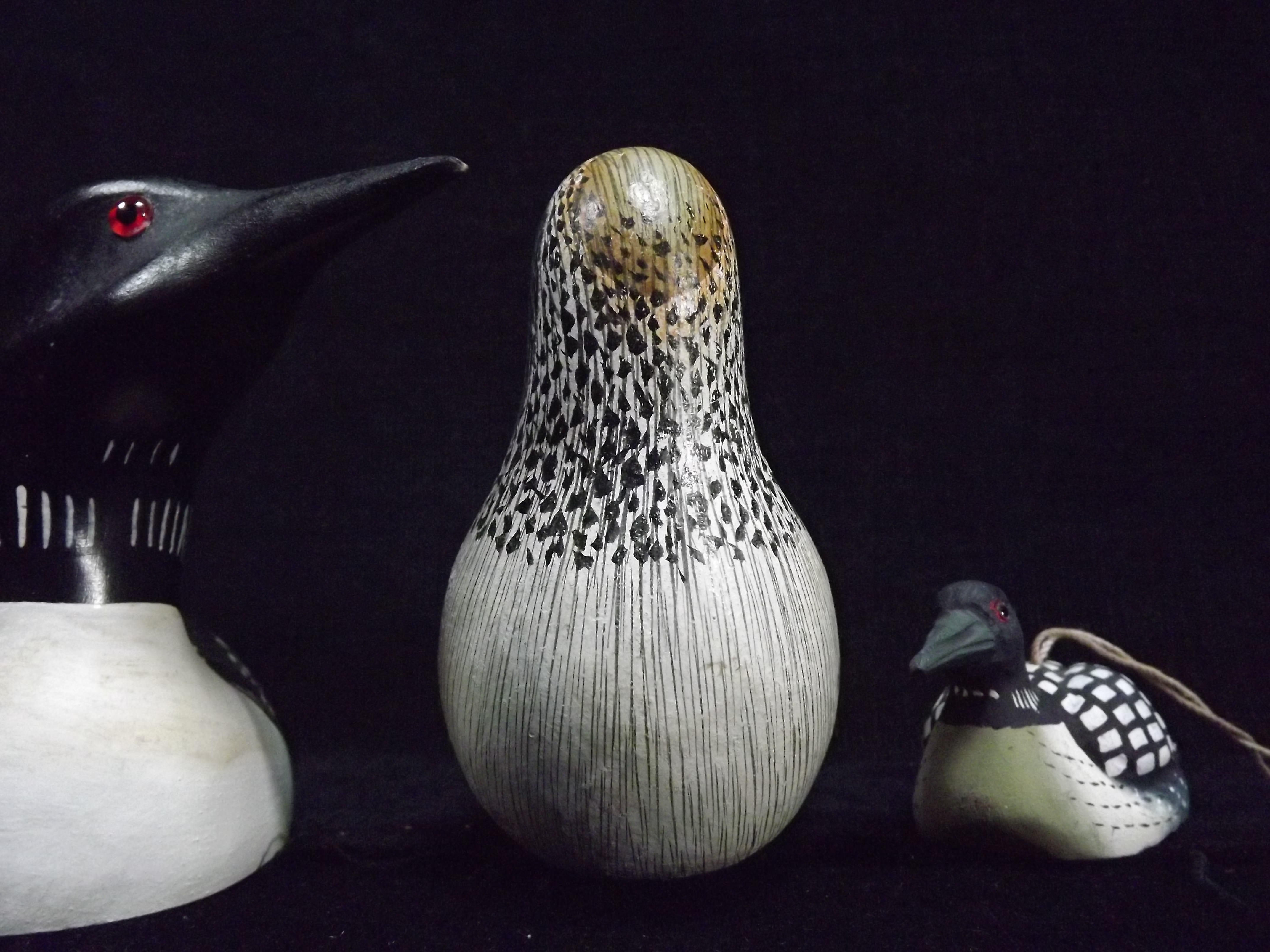 3 x North American Canadian Wooden Bird models - 2 x 'Common Loon' or 'Great Northern Diver' models, - Image 12 of 12