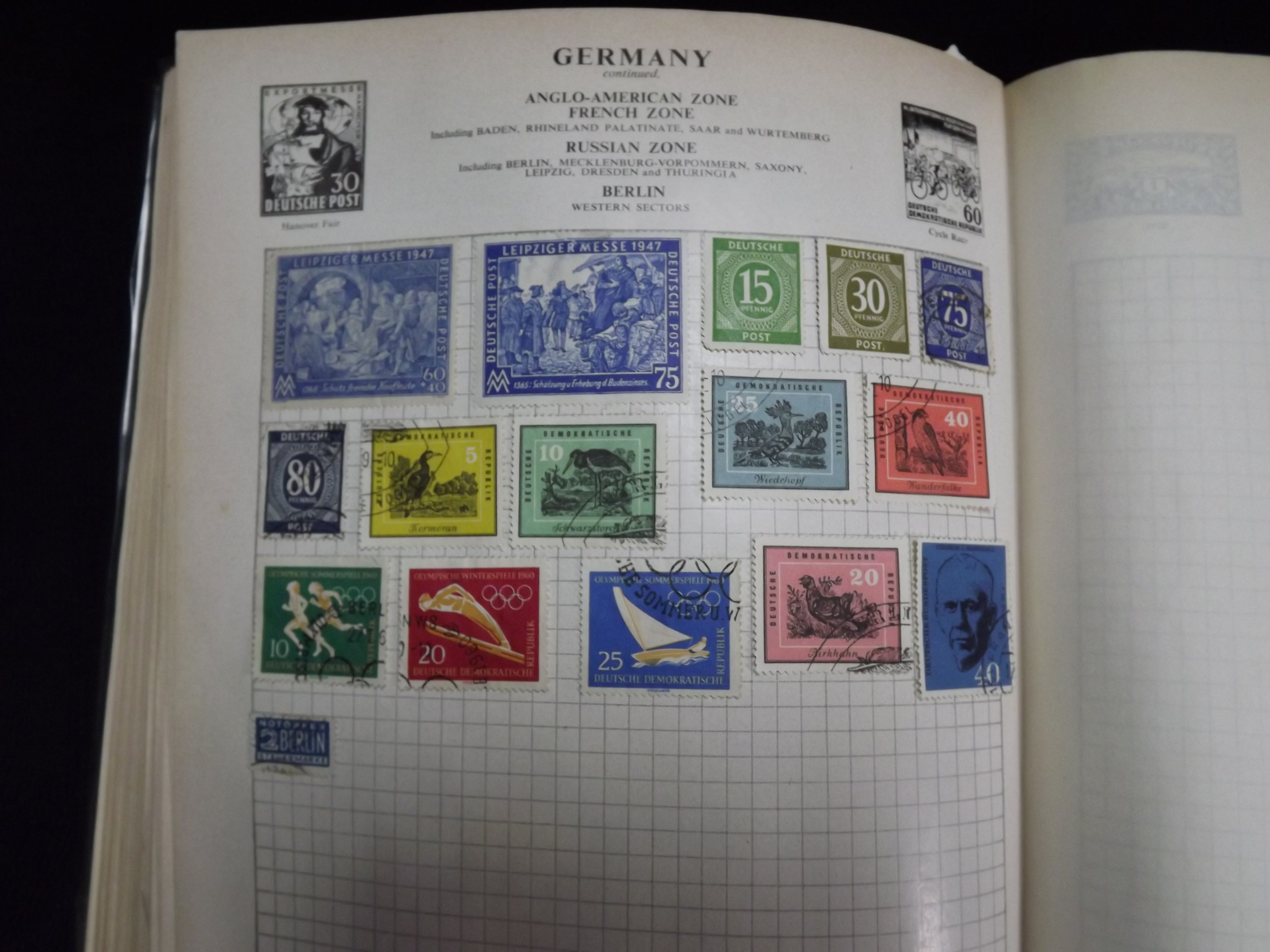 GB & Worldwide Mint & Used Stamp collection with Price Guide and Collector Books. 19th and 20th - Image 44 of 100