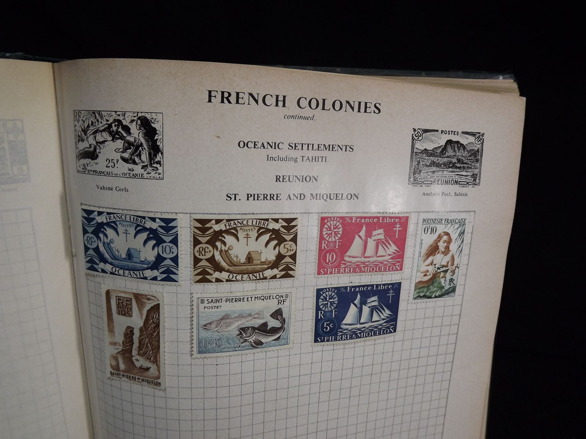 GB & Worldwide Mint & Used Stamp collection with Price Guide and Collector Books. 19th and 20th - Image 39 of 100