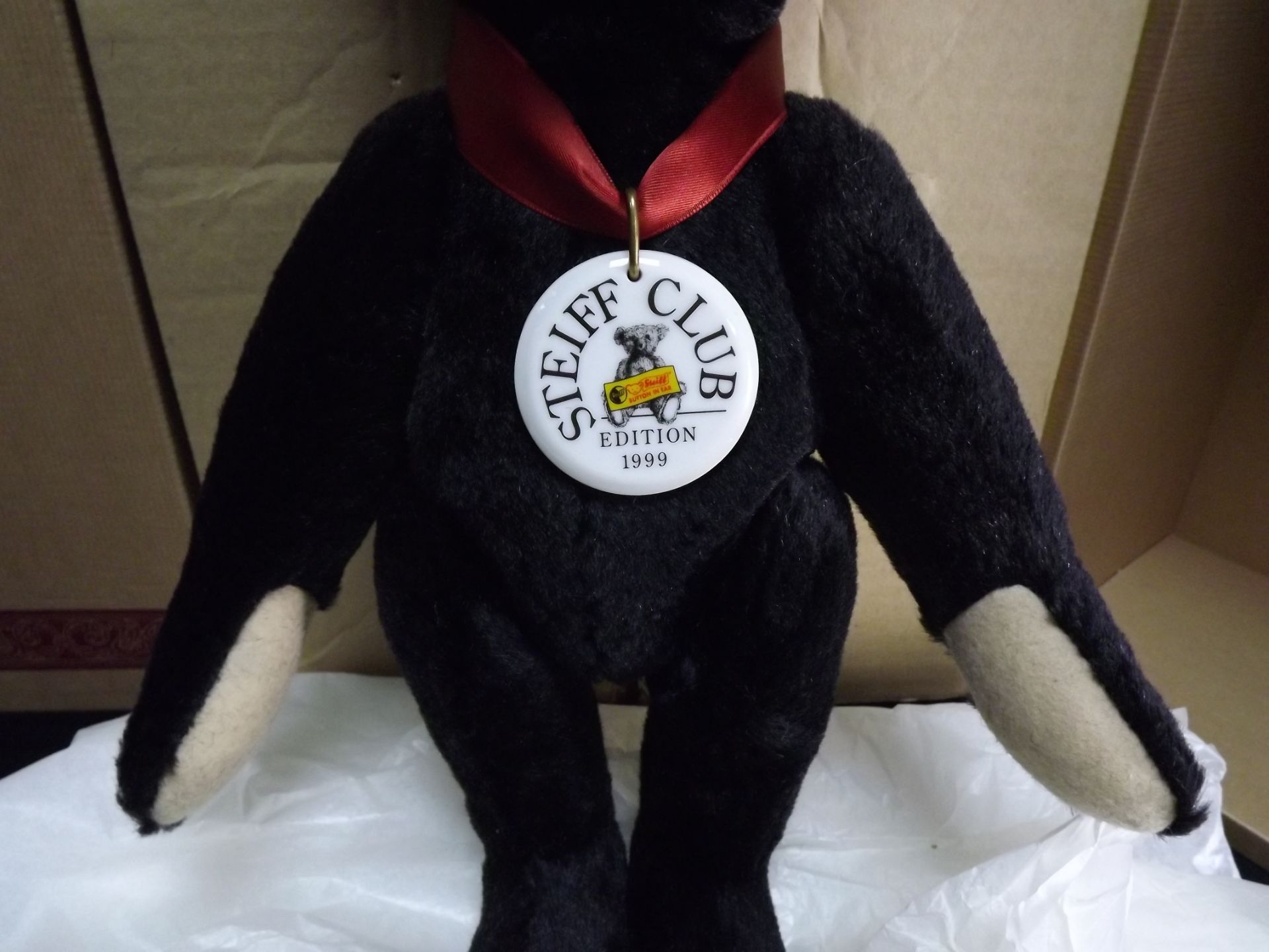 Germany Margarete Steiff Giengen/Brenz - 420160 'Black 1912 Teddy Bear'. 1999 Replica Limited - Image 3 of 8