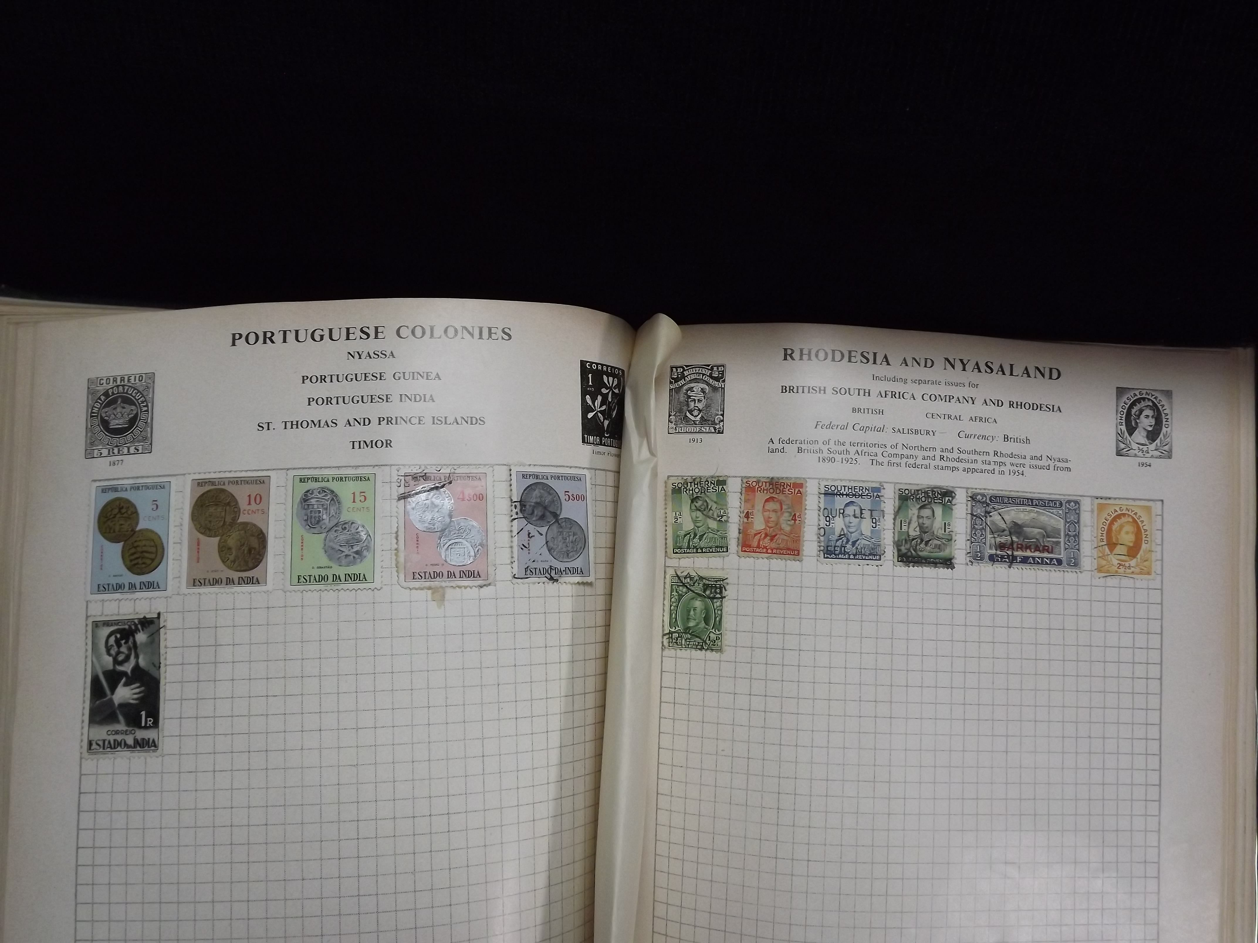 GB & Worldwide Mint & Used Stamp collection with Price Guide and Collector Books. 19th and 20th - Image 82 of 100