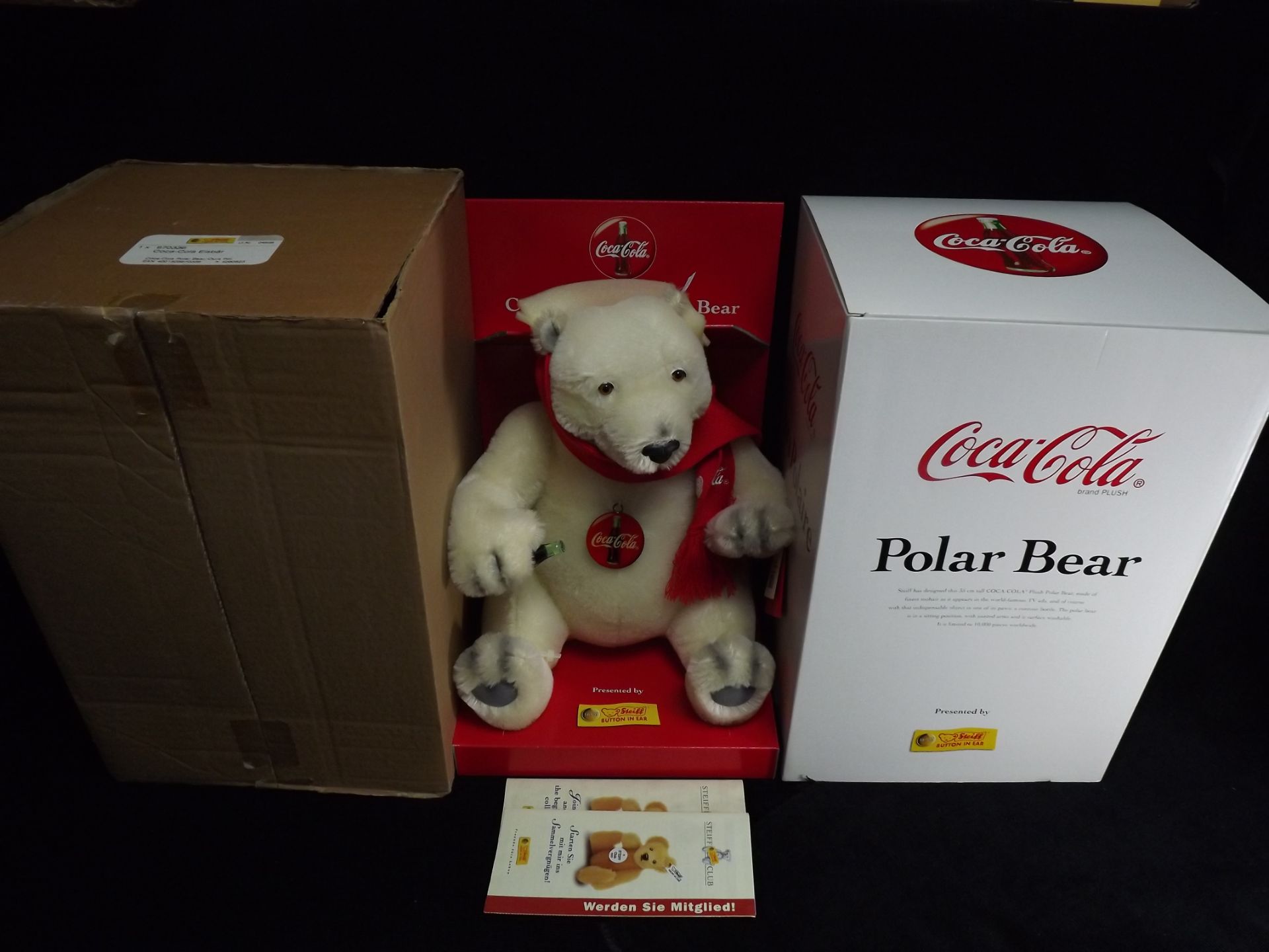 Germany Margarete Steiff Giengen/Brenz - Large size 670336 'Coca-Cola Eisbar' Icebear 1999 Exclusive