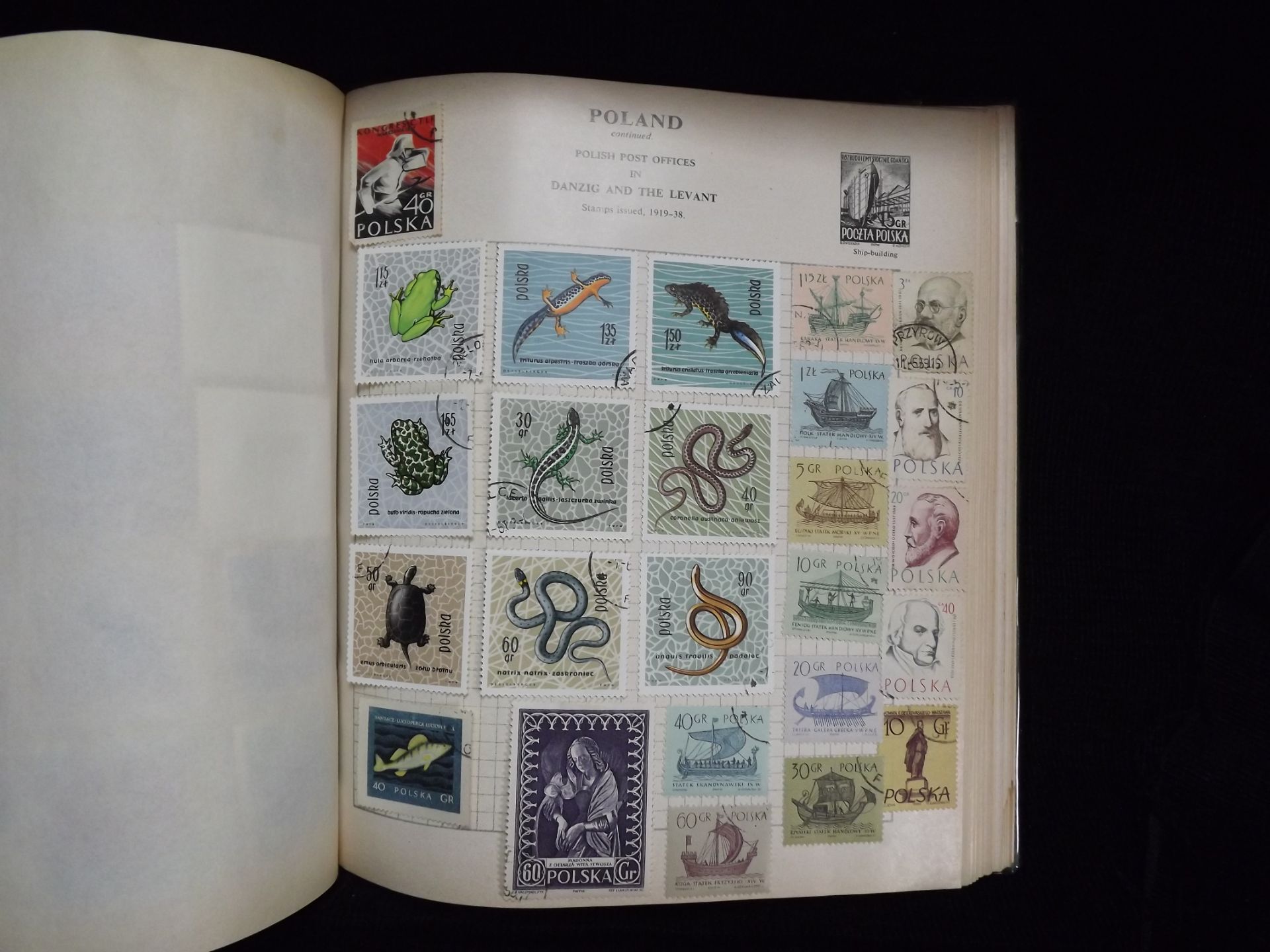 GB & Worldwide Mint & Used Stamp collection with Price Guide and Collector Books. 19th and 20th - Image 79 of 100