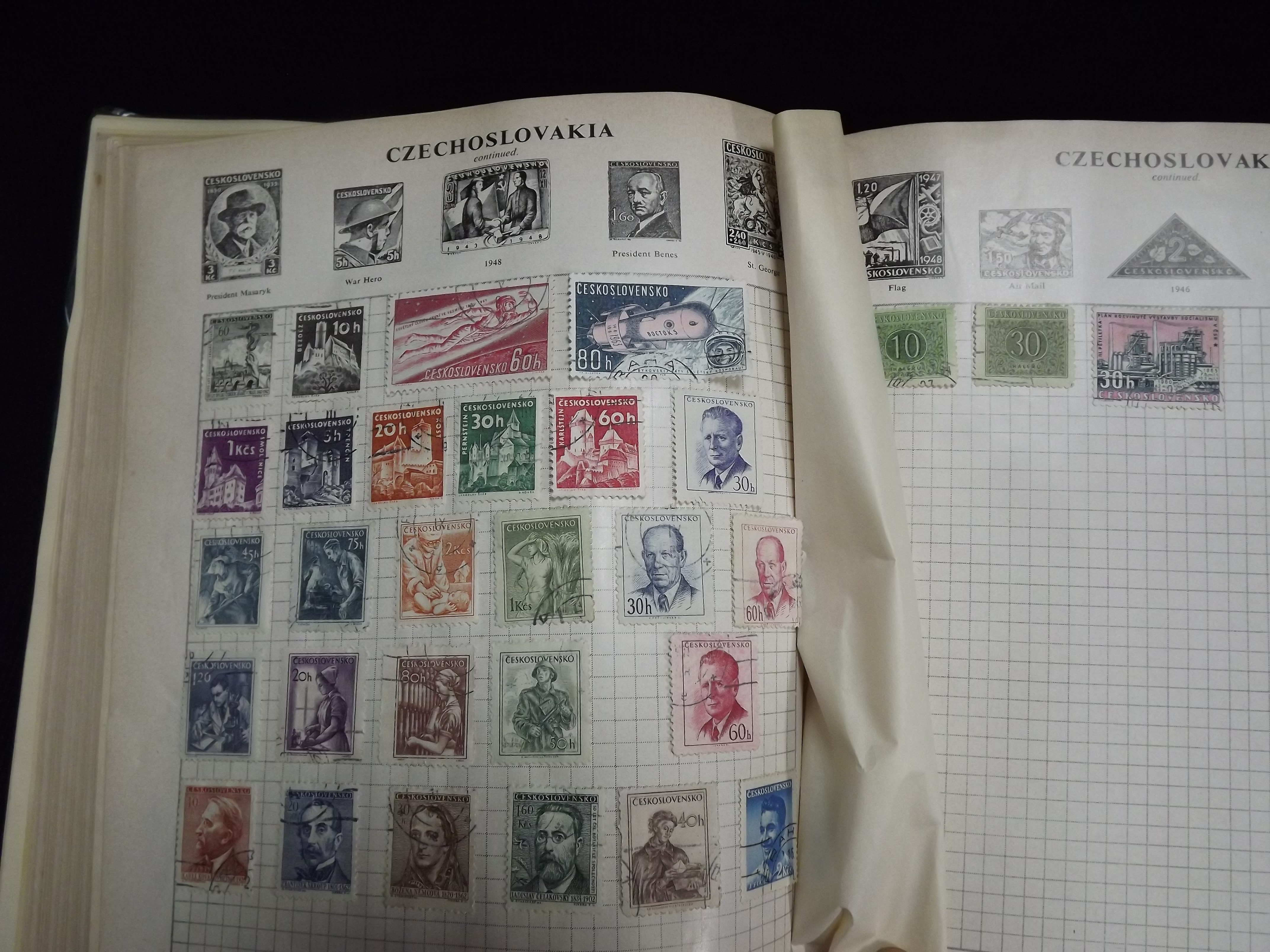 GB & Worldwide Mint & Used Stamp collection with Price Guide and Collector Books. 19th and 20th - Image 29 of 100