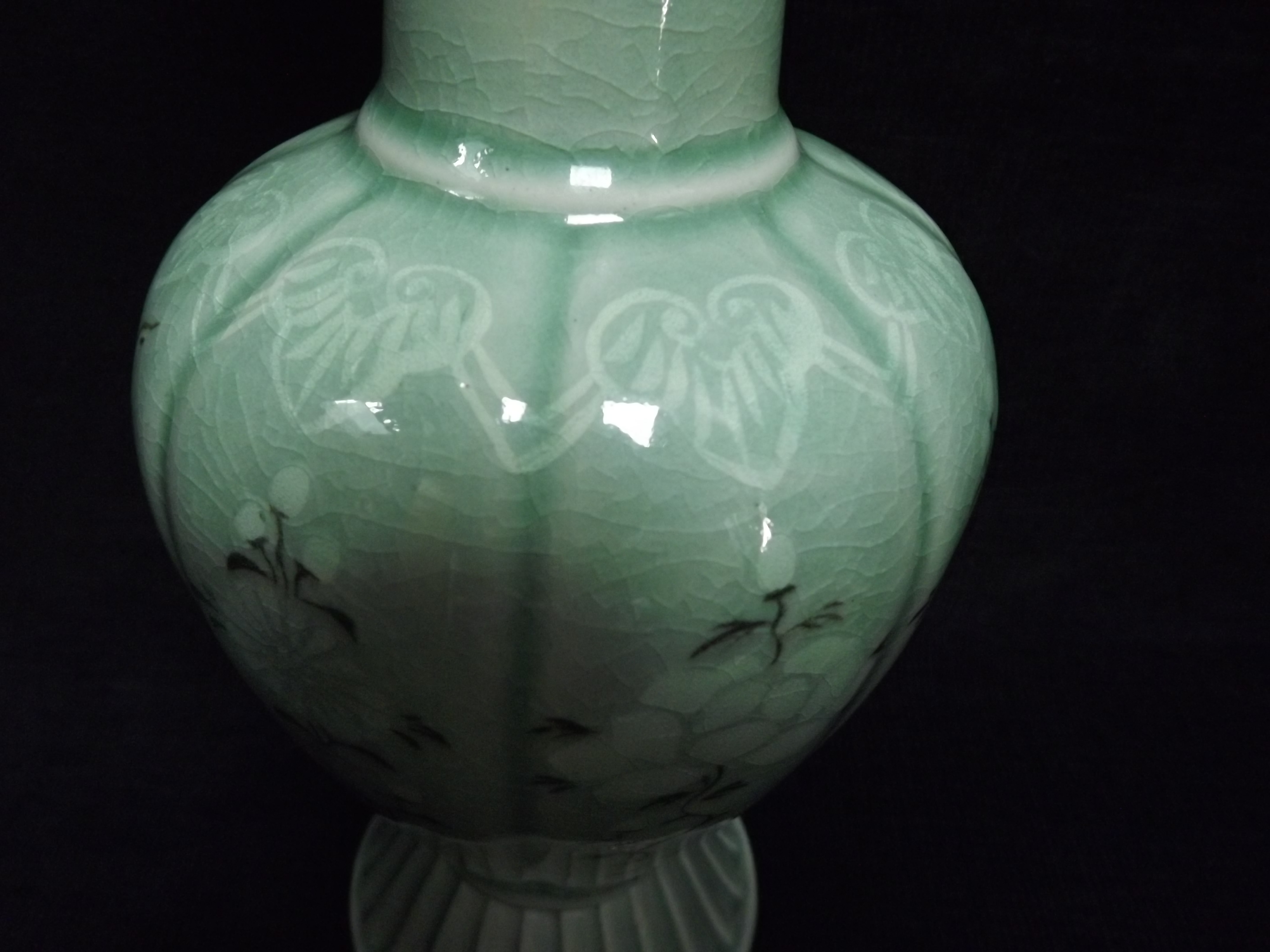 Chinese Celadon Glaze "Storks & Flower" Vase. Buddhist Lingzhi head borders, with Lotus Flowers - Image 5 of 14