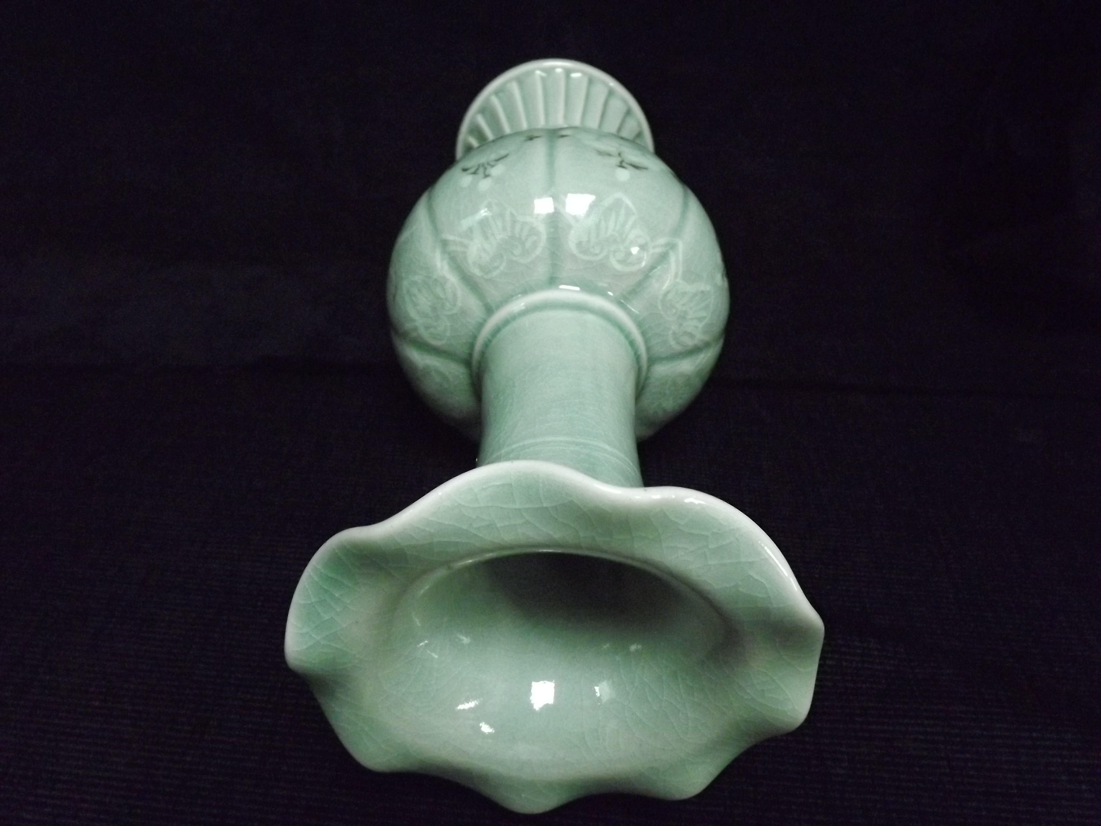 Chinese Celadon Glaze "Storks & Flower" Vase. Buddhist Lingzhi head borders, with Lotus Flowers - Image 14 of 14